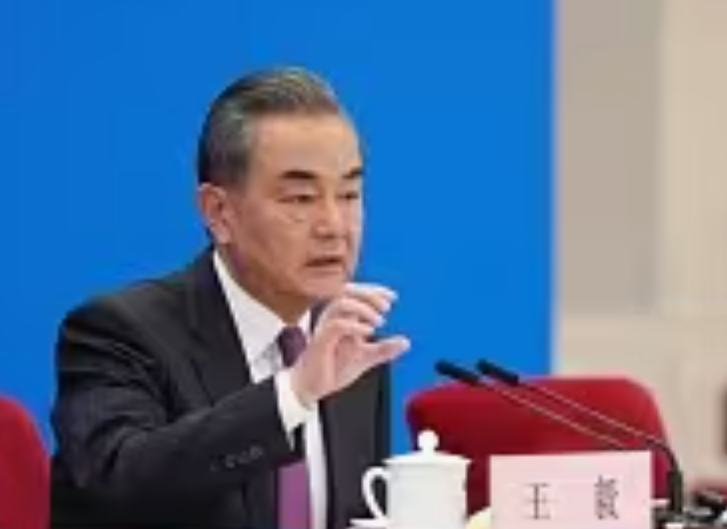 王毅：涉疆谎言的目的是企图阻止中国发展