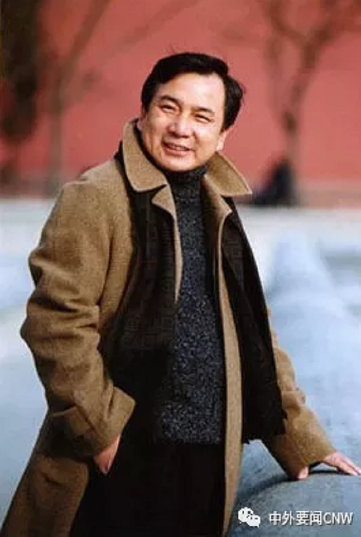 30年前首位中国亿万富翁李晓华在美国谈成功，经典实用