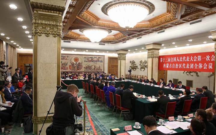 【国际新闻】2018“两会”内蒙古自治区开放日迎来国际媒体关注